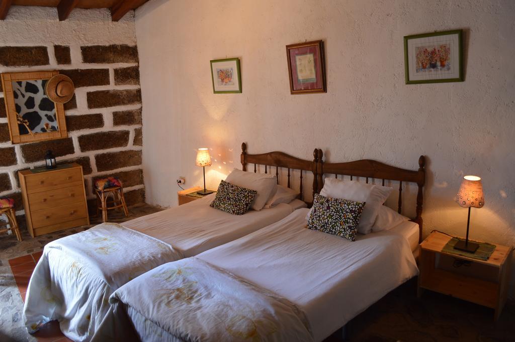 Villa La Cuadra Hermigua Zimmer foto