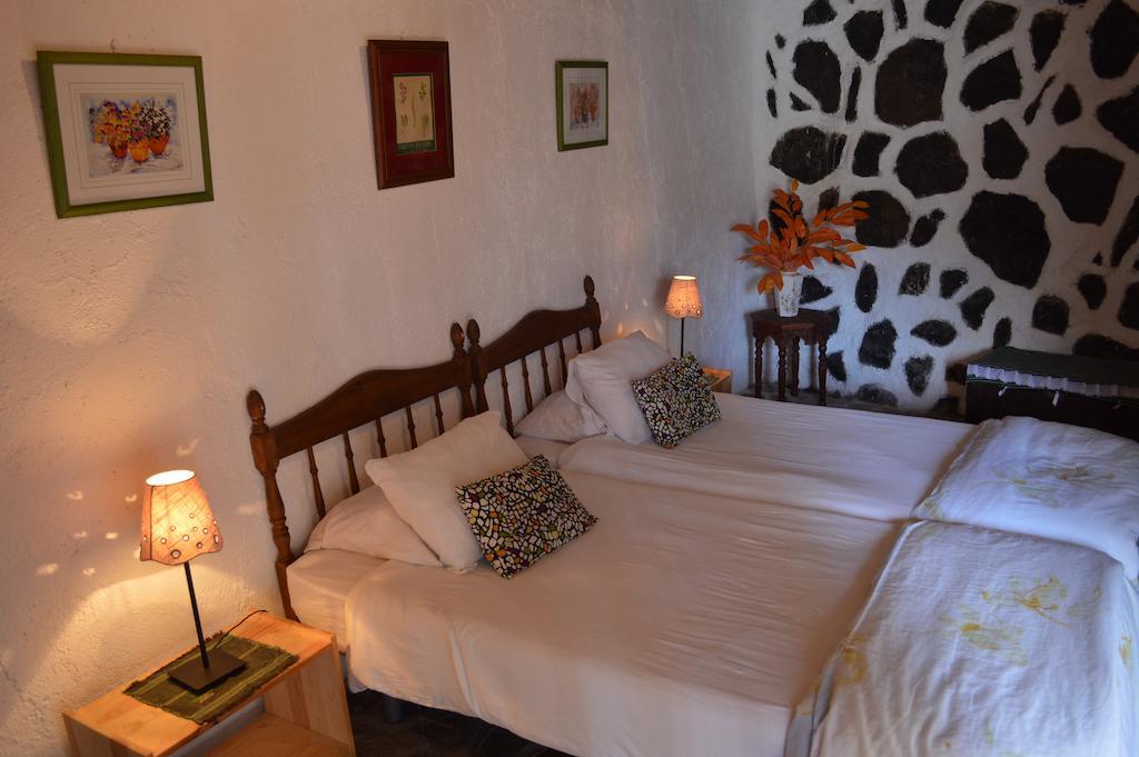 Villa La Cuadra Hermigua Zimmer foto